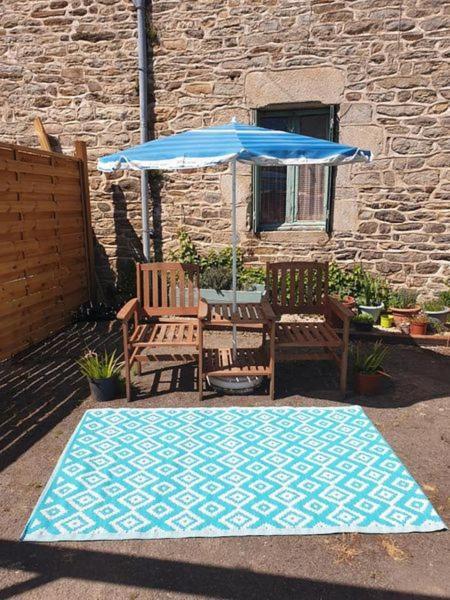 Bed and Breakfast Le Petit Dragon Plumaudan Екстер'єр фото